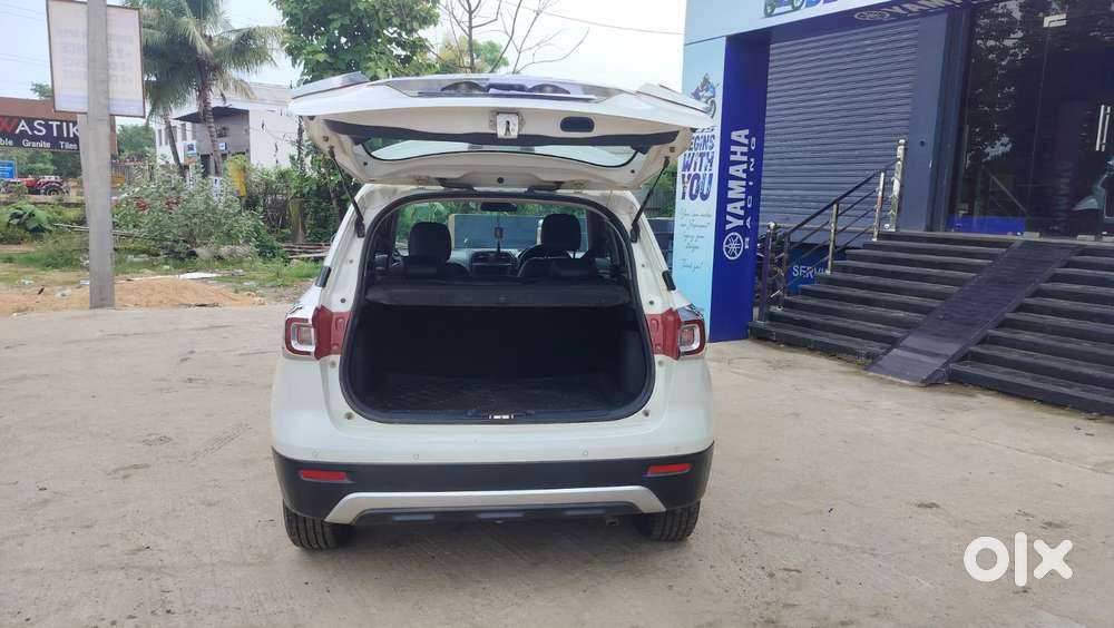 Maruti Suzuki Vitara Brezza 1.5 Zxi, 2022, Petrol
