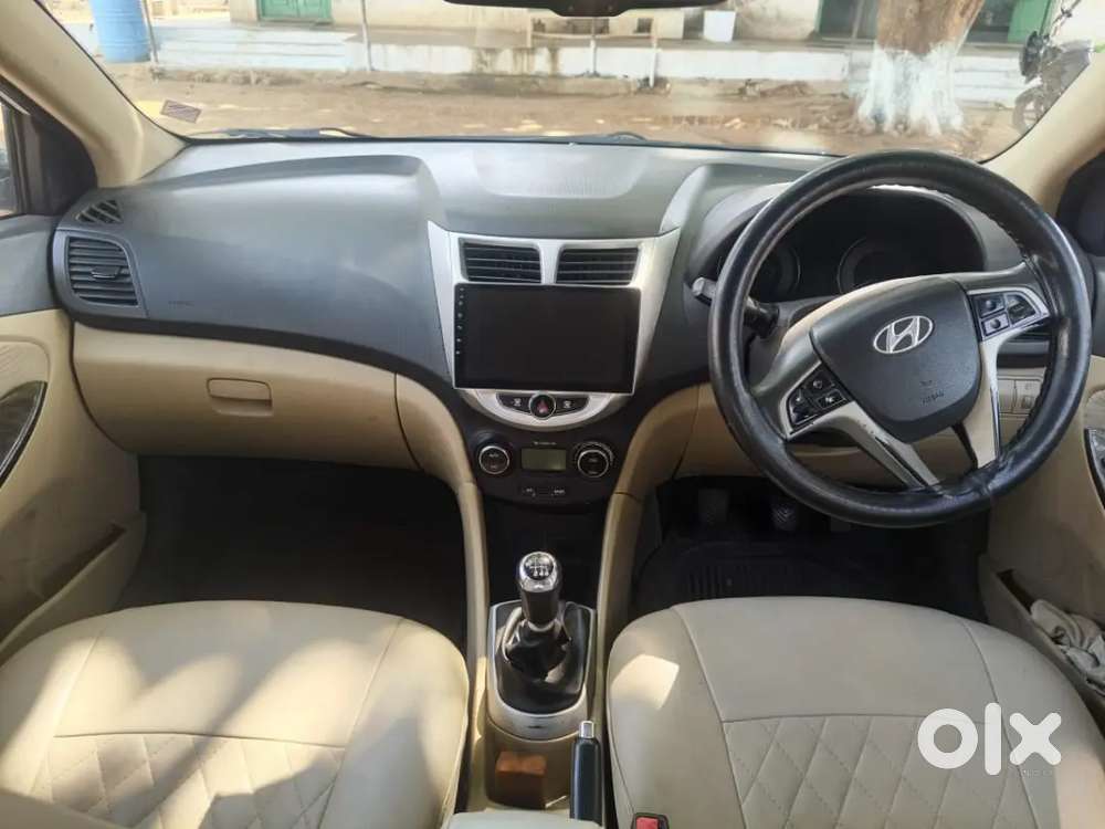 Hyundai  Verna