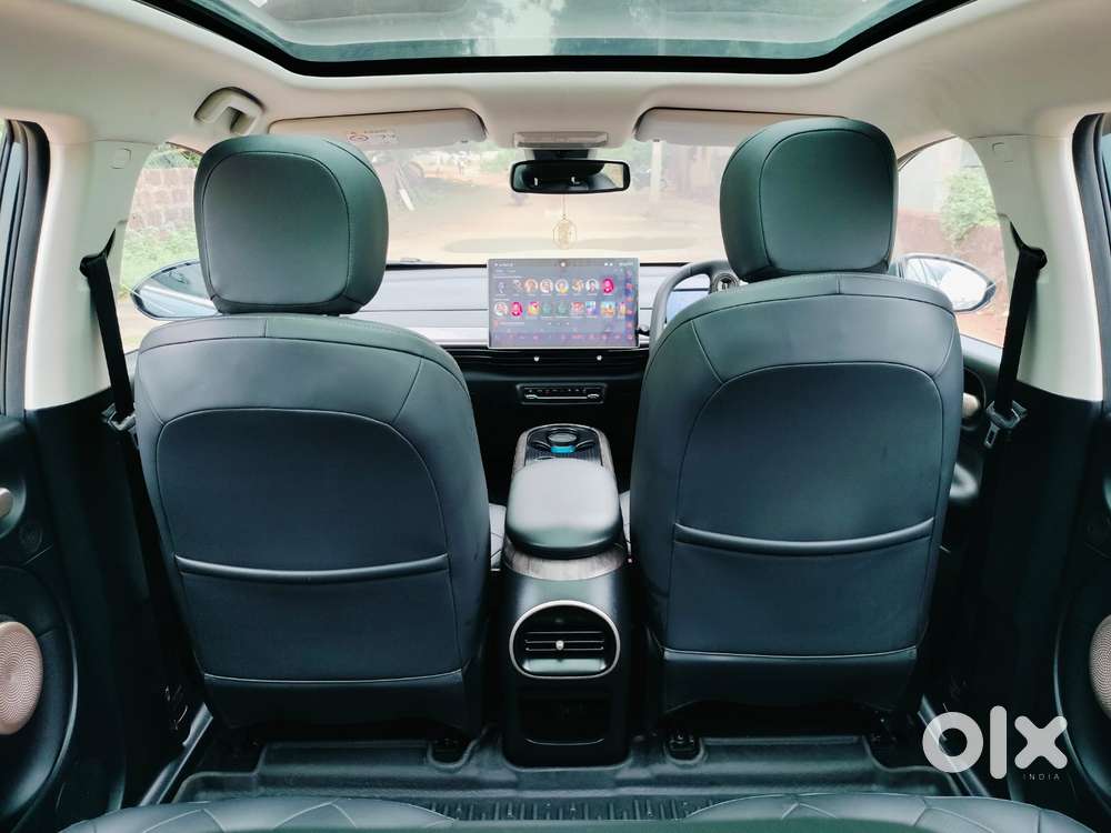 Mg Windsor Ev Essence, 2024, Electric