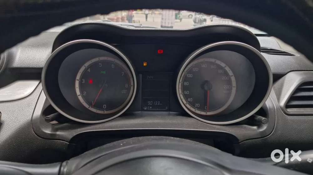 Maruti Suzuki Swift Amt Vxi, 2019, Petrol