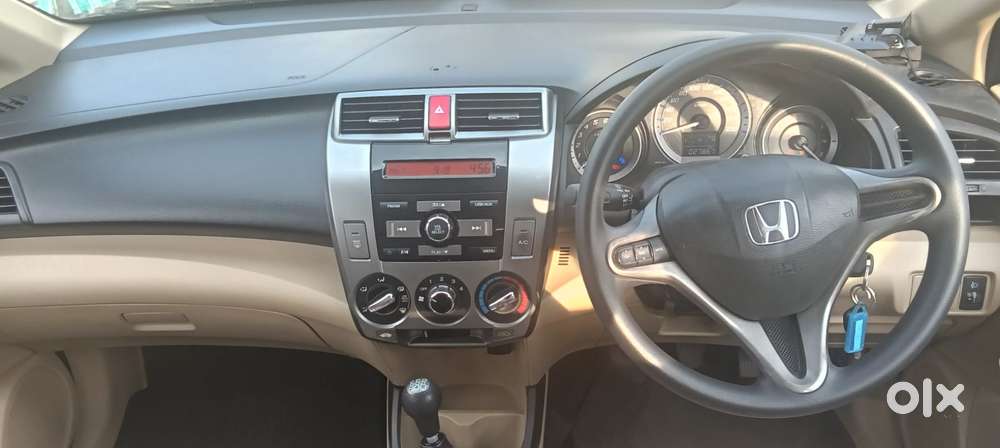 Honda City Edge Edition Sv, 2013, Petrol
