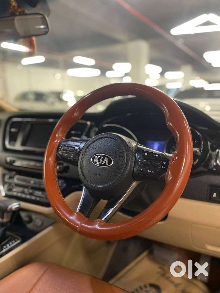 Kia Carnival Prestige, 2021, Diesel