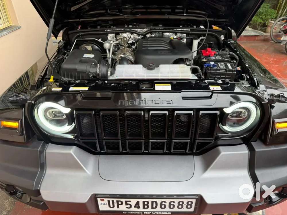 Thar Roxx Ax7l 4*4 Top Model