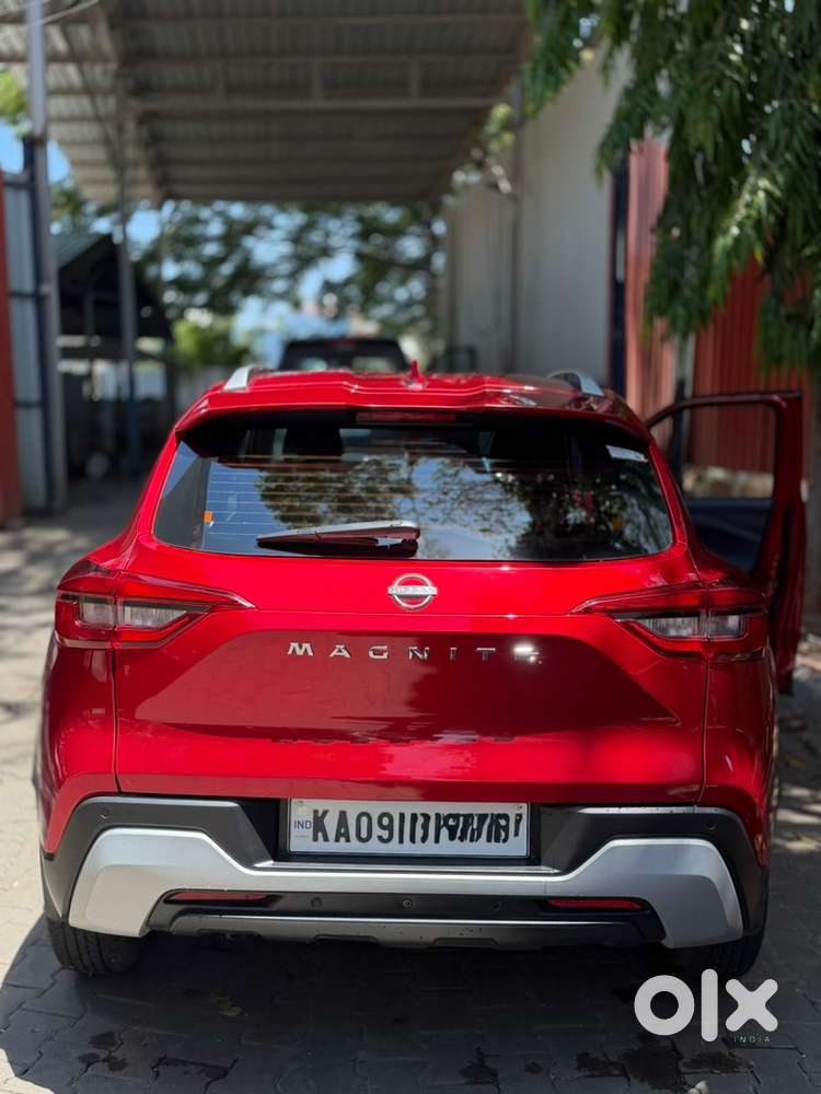 Nissan Magnite 2025 Petrol 22500 Km Driven