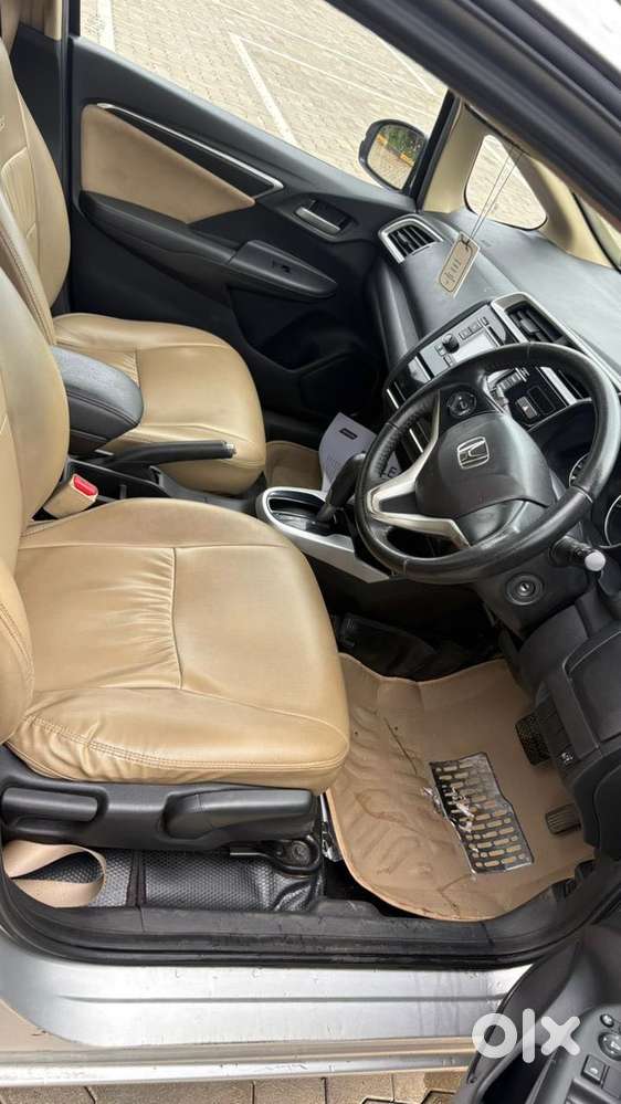 Honda Jazz V Automatic, 2017, Petrol