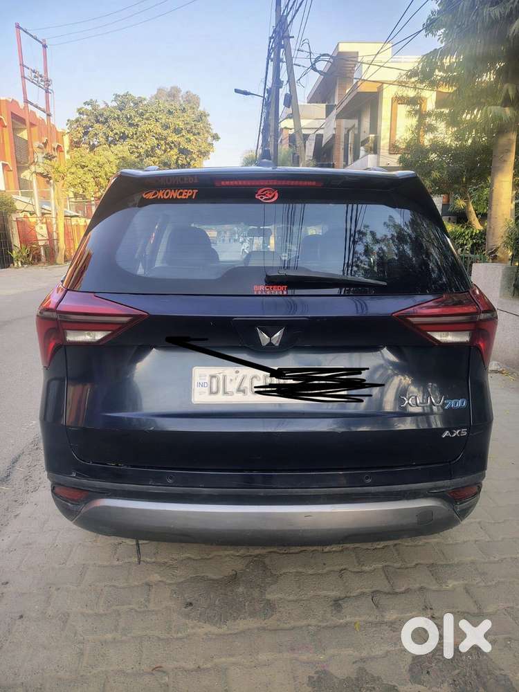 Mahindra Xuv700 2.0 Ax 3 Petrol Mt 5 Str, 2022, Petrol