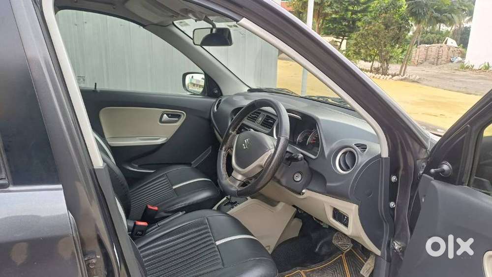 Maruti Suzuki Alto K10 Vxi Amt, 2017, Petrol