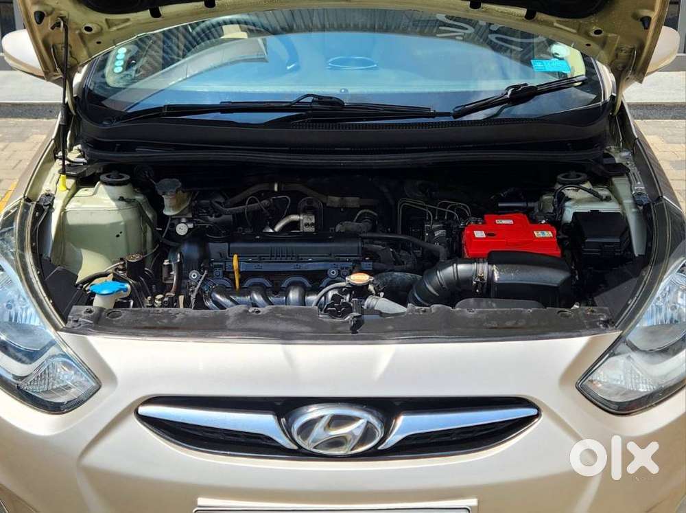 Hyundai Verna Fluidic 1.6 Vtvt Sx, 2012, Petrol
