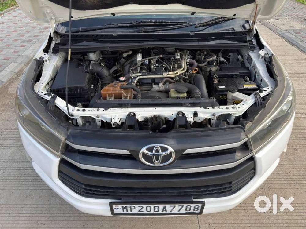 Toyota Innova Crysta 2.4 Gx Mt 8s, 2018, Diesel