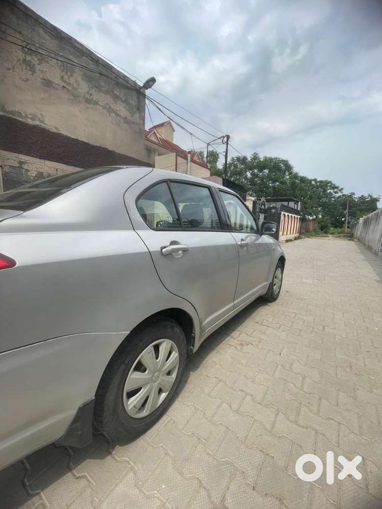 Maruti Suzuki Swift Dzire 2009 Petrol Well Maintained