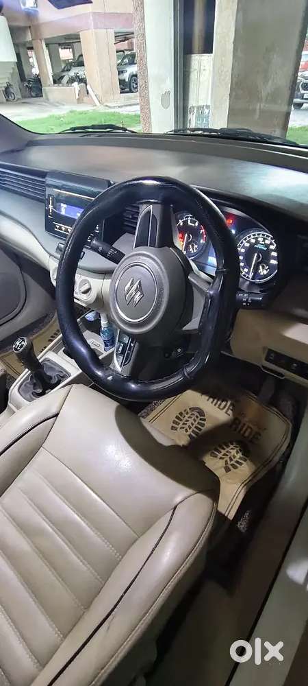 Maruti Suzuki Ertiga Vxi 2022