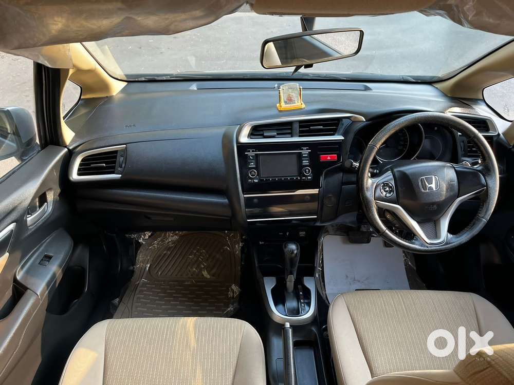 Honda Jazz V Cvt, 2015, Petrol