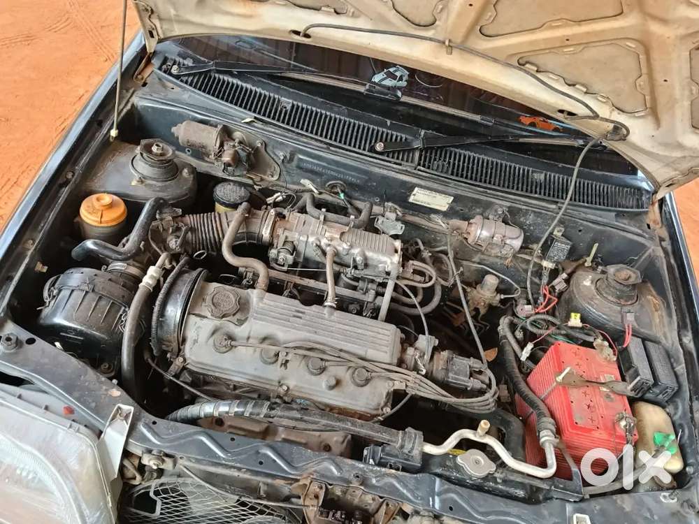 Maruti Suzuki Esteem 2005 Petrol Well Maintained