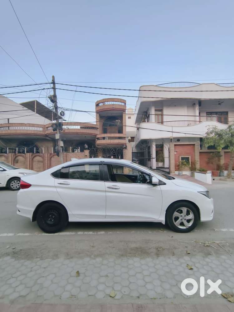 Honda City Vx (o) Mt I-vtec, 2015, Petrol