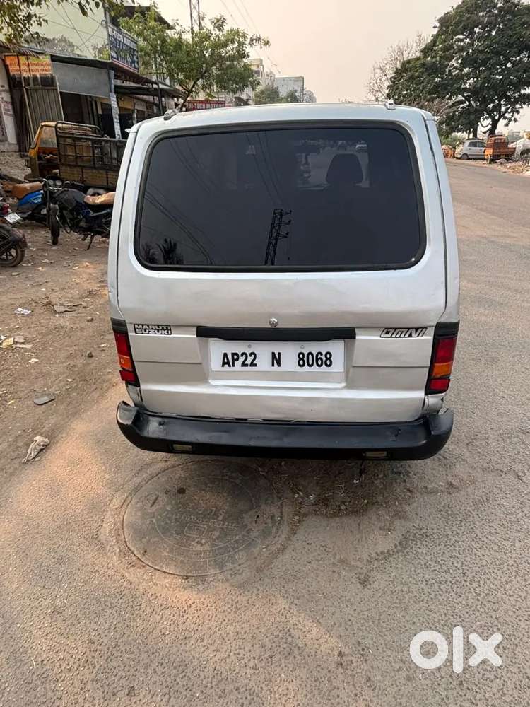 Maruti Suzuki Omni 2008