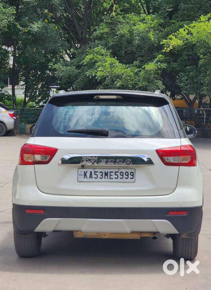 Maruti Suzuki Brezza Zdi+ Dual Tone, 2016, Diesel