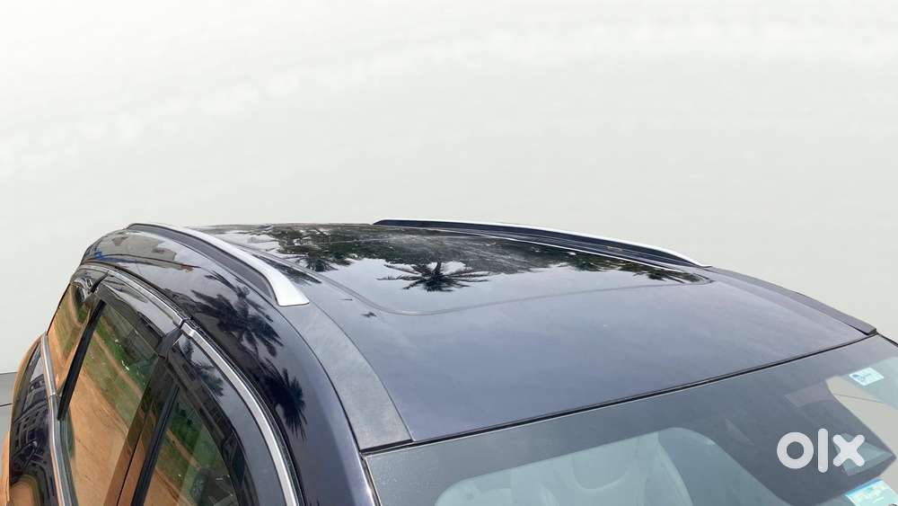 Mahindra Xuv700 2.0 Ax 7 Petrol At Luxury Pack Str, 2023, Petrol