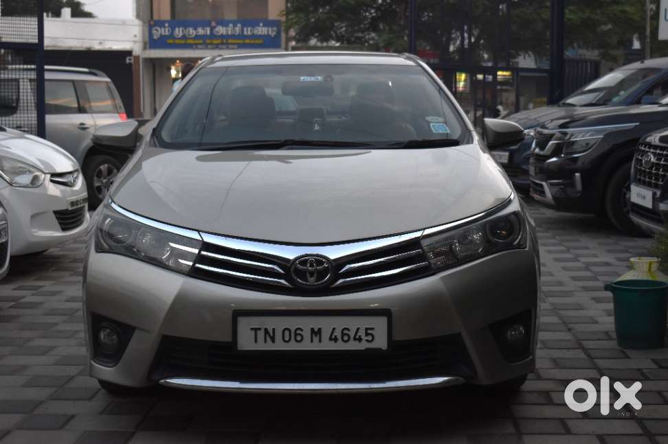 Toyota Corolla Altis [2011-2014] 1.8 Vl At, 2014, Petrol