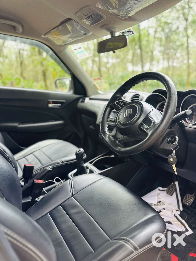 Maruti Suzuki Swift Vxi + Manual, 2020, Petrol