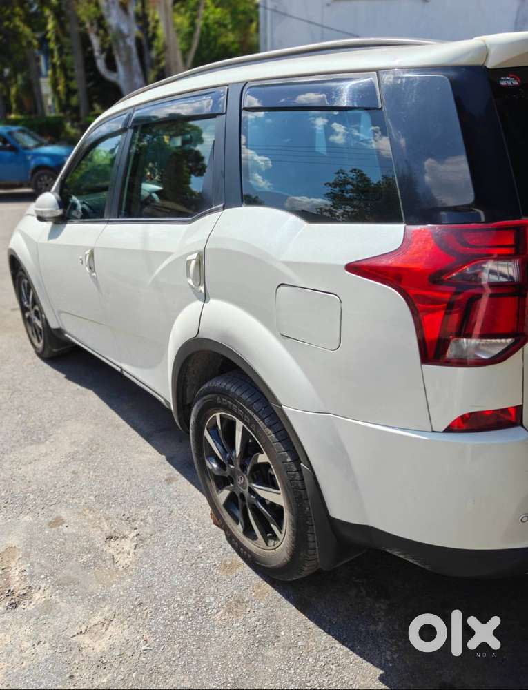 Selling My Well-maintained Xuv500- W11(o)(jun-2018 Model)
