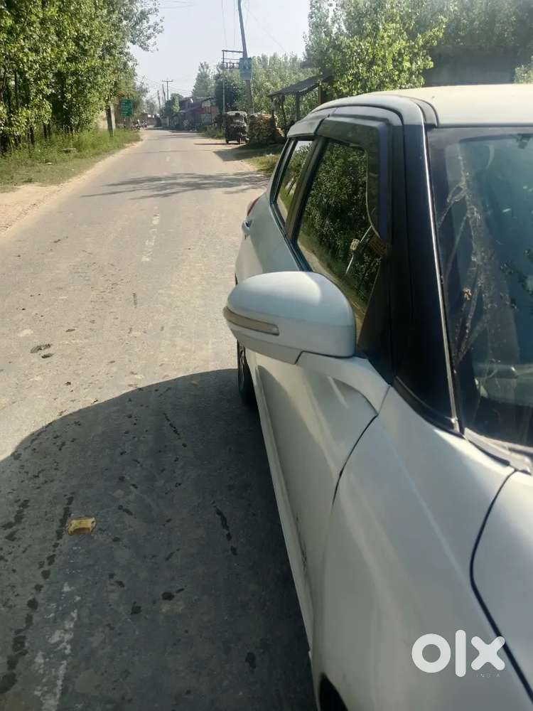 Maruti Suzuki Swift 2012 Diesel 10000 Km Driven