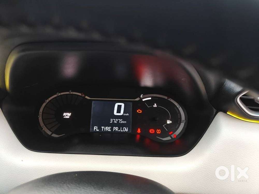 Nissan Magnite 1.0 Xe, 2023, Cng & Hybrids