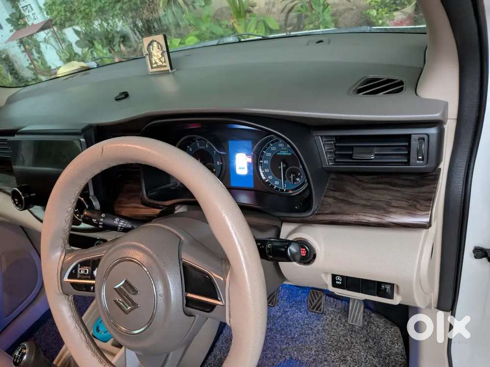 Maruti Suzuki Ertiga Smart Hybrid  Zxi Top Model
2020 Oct