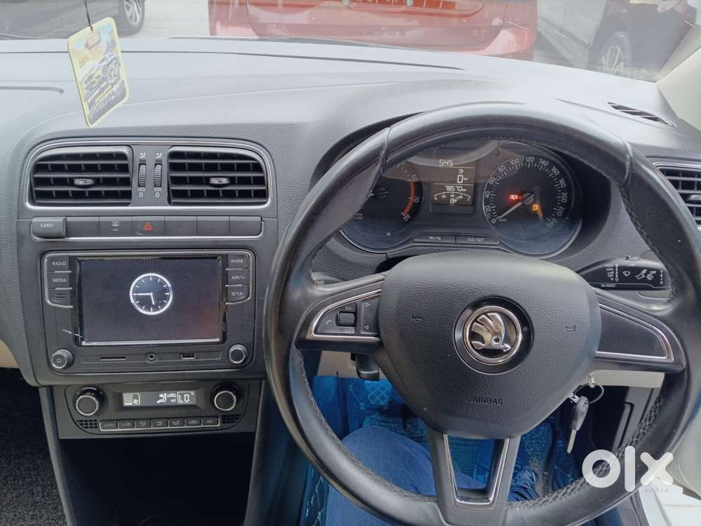 Skoda Rapid 1.6 Mpi Style, 2018, Petrol