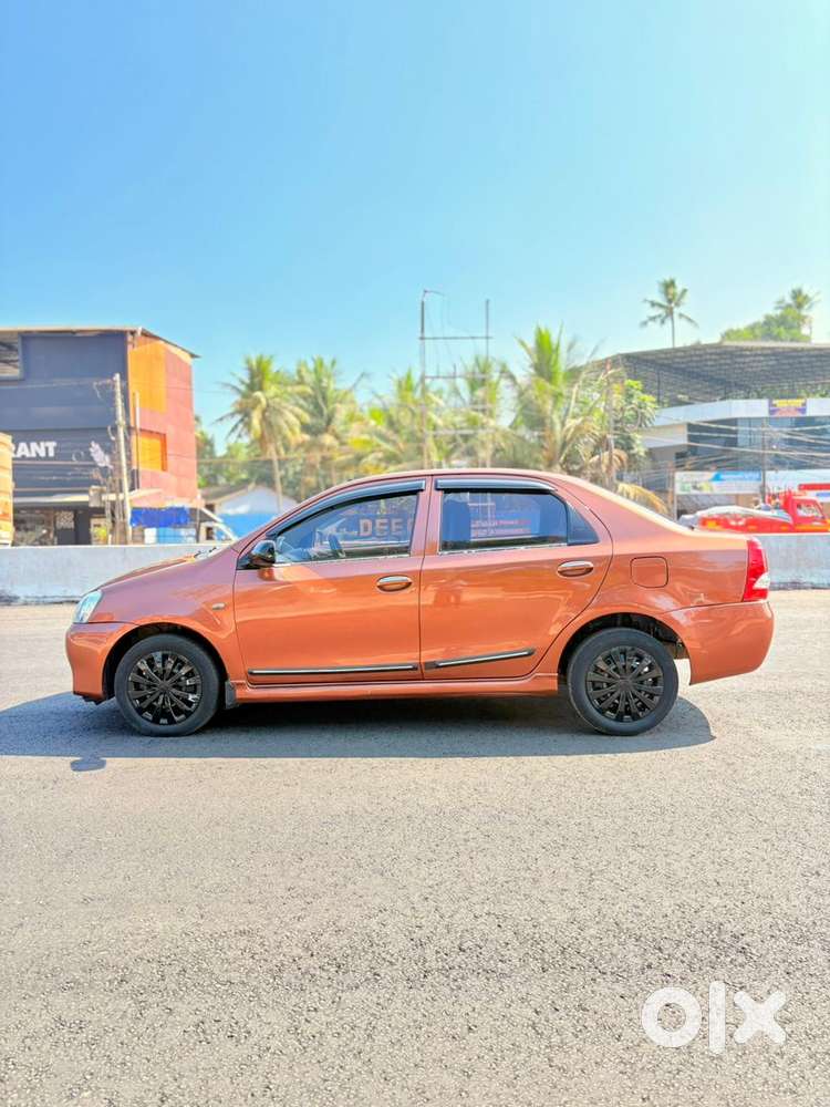 Toyota Etios Vx D, 2012, Petrol