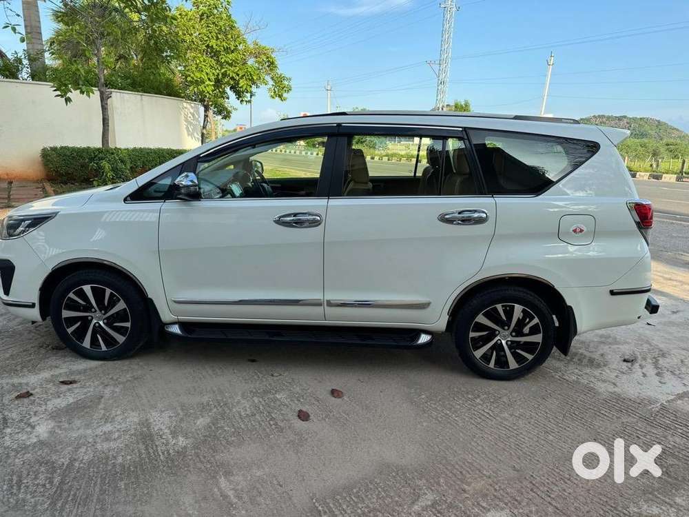 Toyota Innova Crysta 2021 Diesel Well Maintained