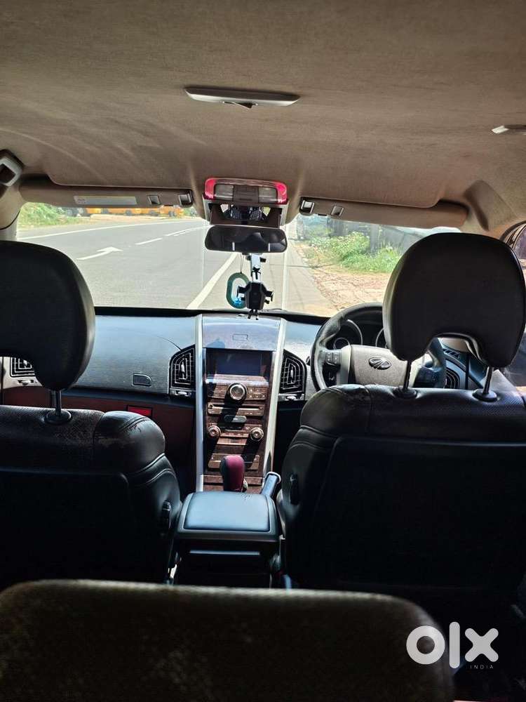 Mahindra Xuv500 2015 Diesel 79000 Km Driven