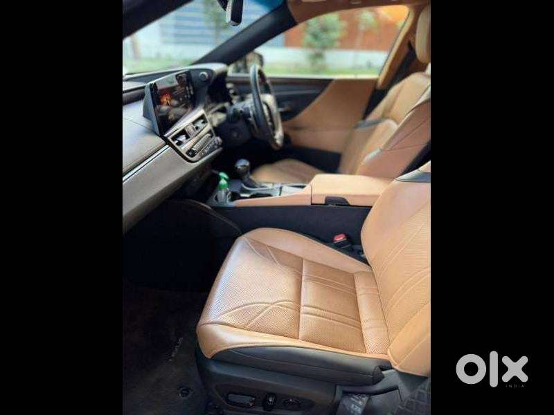 Lexus Es 300h Exquisite, 2023, Petrol