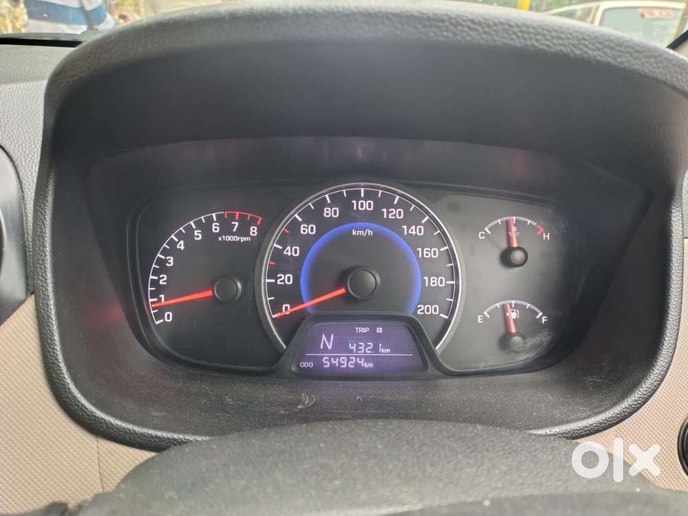 Hyundai Grand I10 Grand Asta 2015