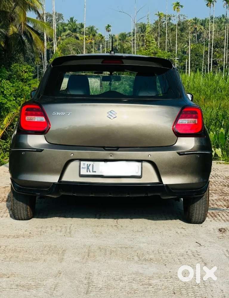 Maruti Suzuki Swift 2021 Petrol 46000 Km Driven