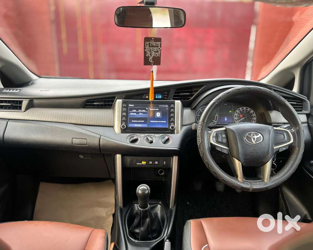 Toyota Innova Crysta 2.4 G Mt, 2022, Diesel