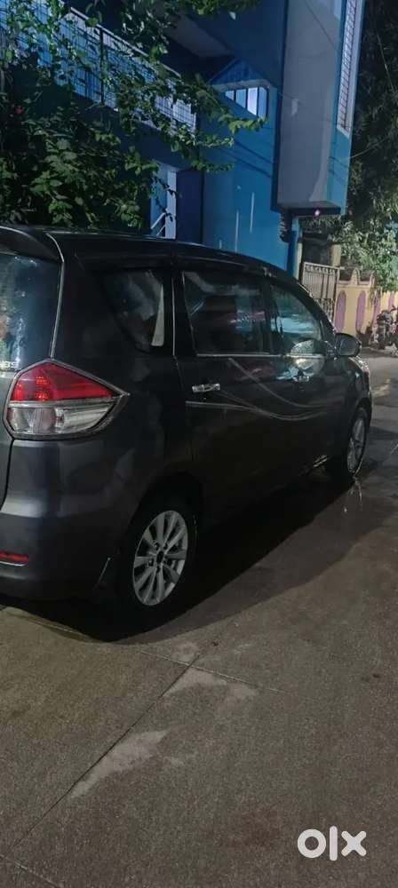Maruti Suzuki Ertiga 2014 Petrol 125000 Km Driven