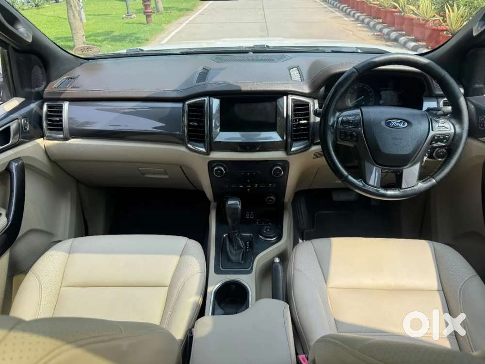 Ford Endeavour 3.2 Titanium At 4x4, 2017, Diesel