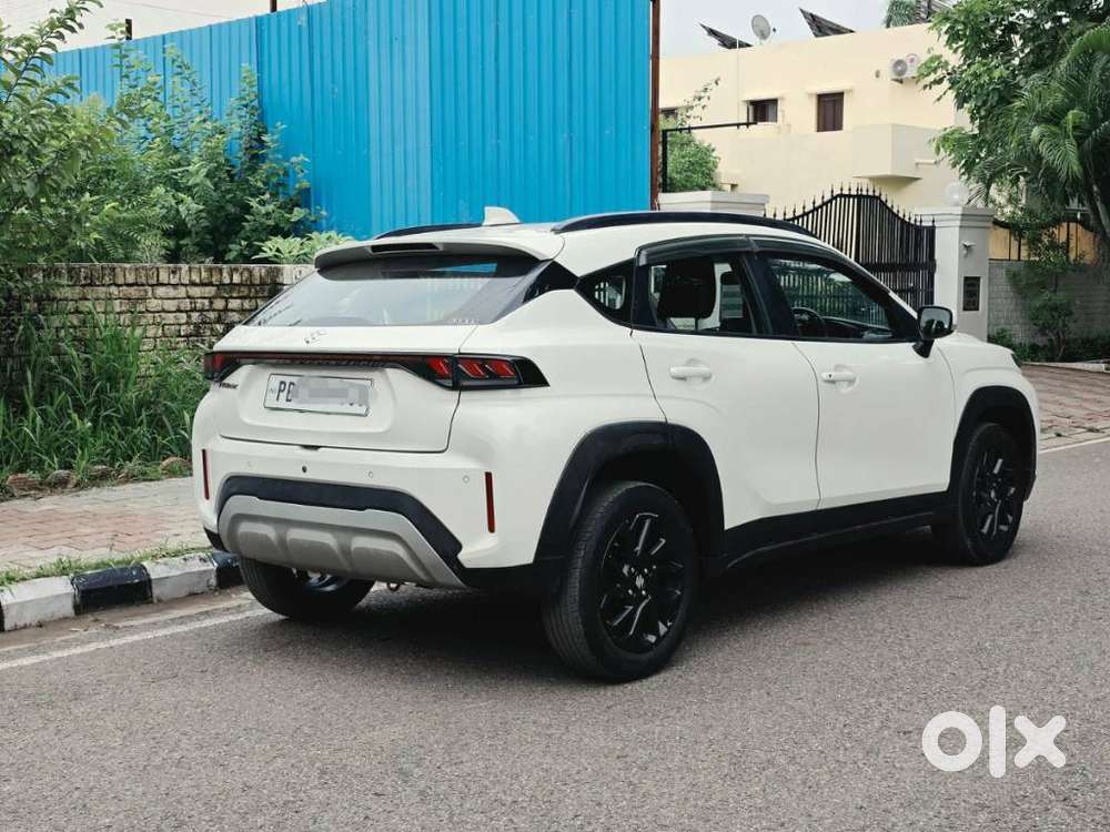 Maruti Suzuki Fronx Delta Plus 1.2 Ags, 2023, Petrol