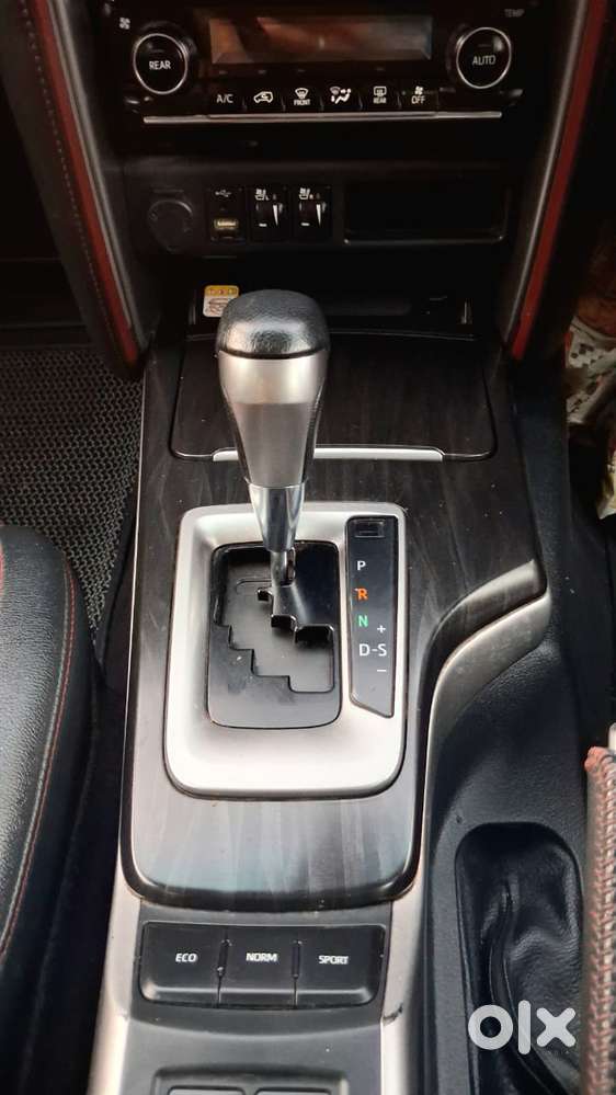 Toyota Fortuner Legender 4x2 At 2.8, 2021, Diesel