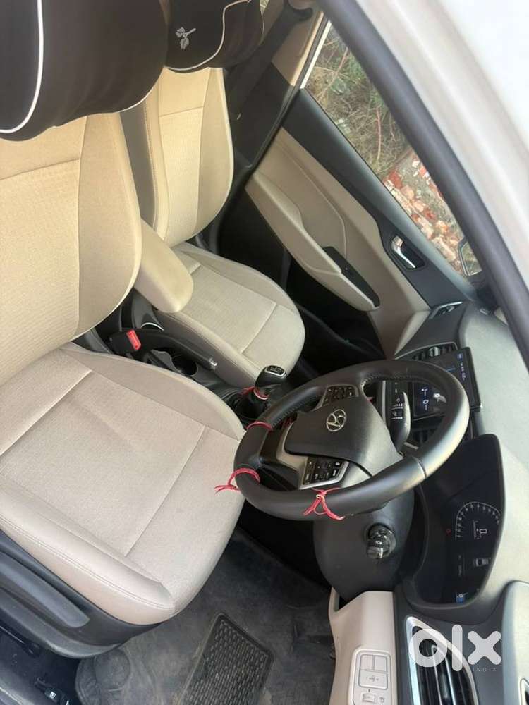 Hyundai Verna 2022 Petrol 38000 Km Driven