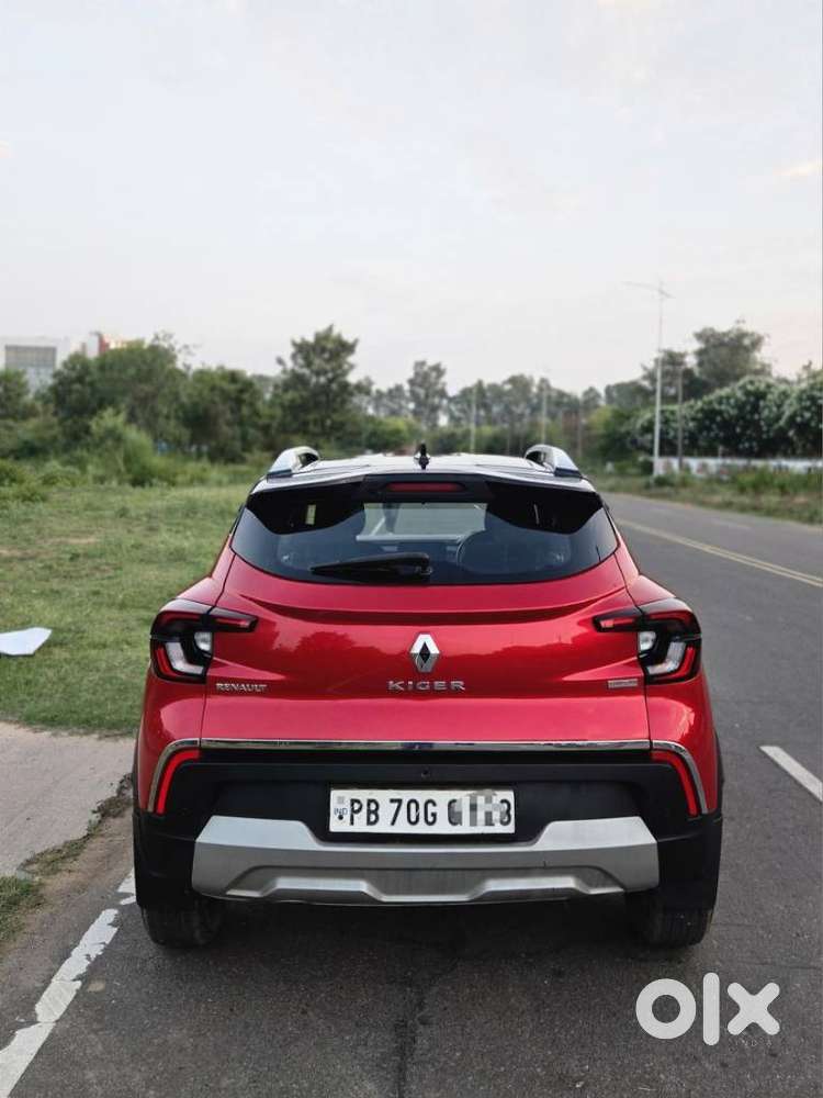 Renault Triber 1.0 Rxz Dual Tone, 2021, Petrol