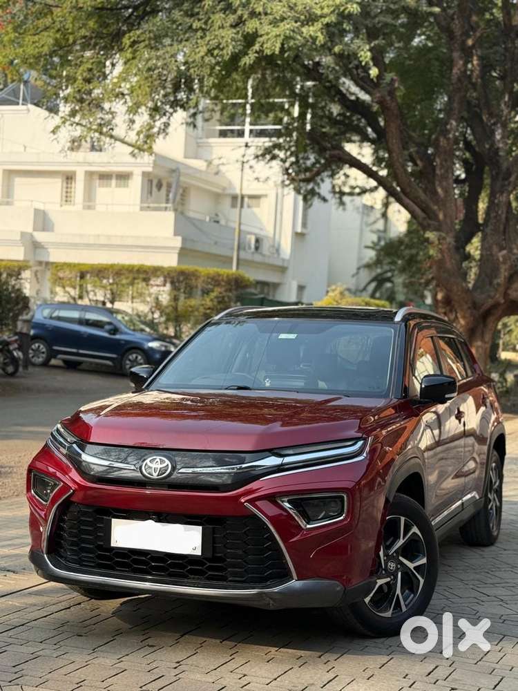 Toyota Urban Cruiser Hyryder 1.5 V Hybrid, 2023, Petrol