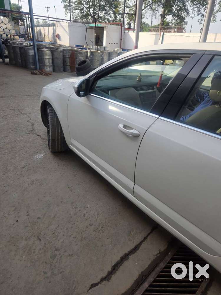 Skoda Octavia L&k 1.9 Tdi  2016  Top Model