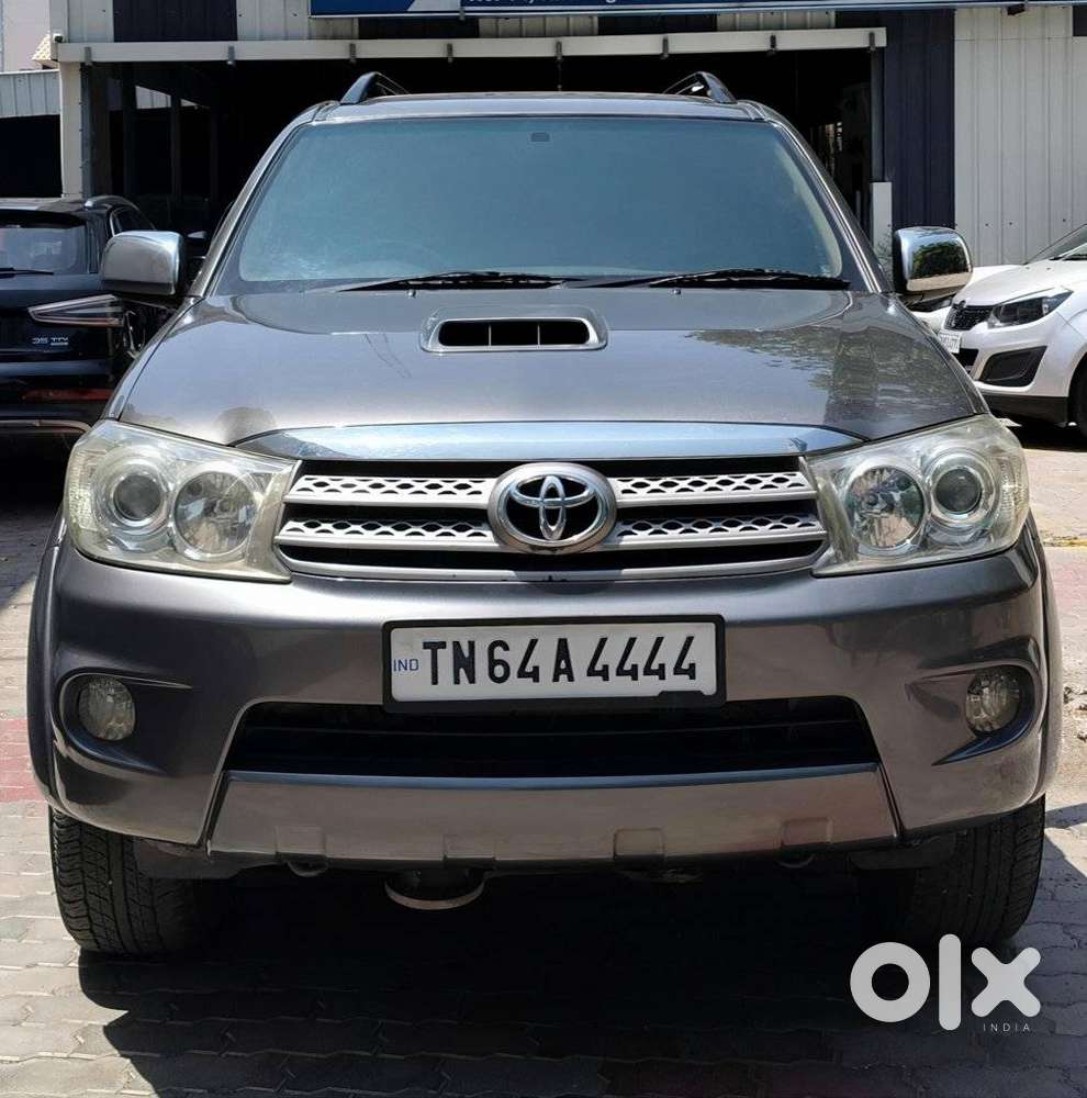 Toyota Fortuner 3.0 4x4 Manual, 2010, Diesel