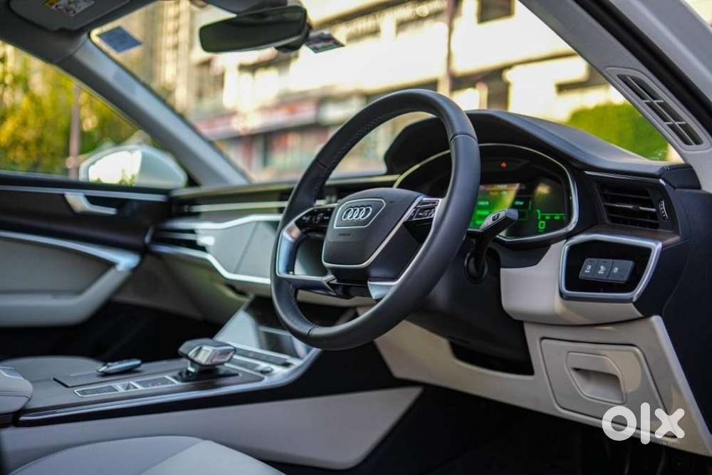 Audi A6 Technology 45 Tfsi W/o Matrix, 2026, Petrol