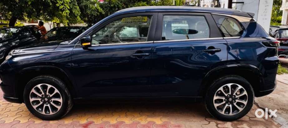 Maruti Suzuki Grand Vitara 1.5 Alpha Plus Intelligent Hybrid Ecvt, 2..