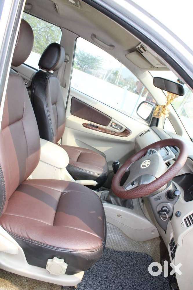 Toyota Innova 2.5 Vx 8 Str, 2013, Diesel