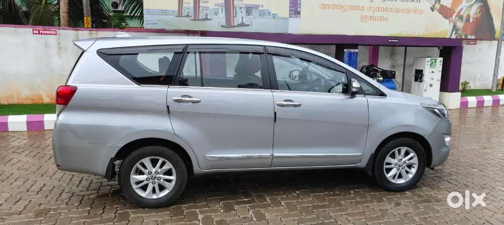 Innova Crysta : Good Condition
