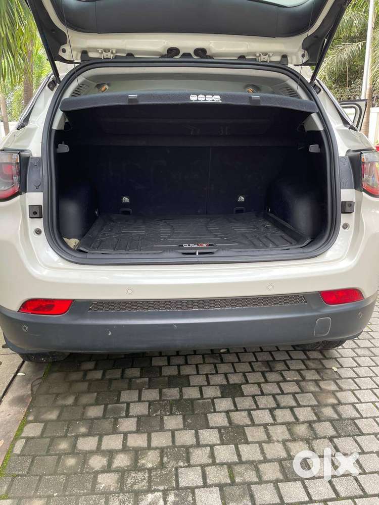 Jeep Compass 2018 Petrol Well Maintained