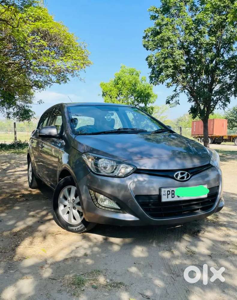 Hyundai 120 Sportz 2014 Petrol